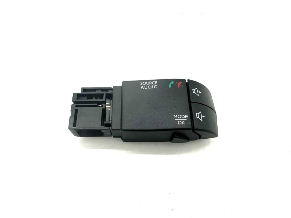 Renault Clio 4 Symbol Sandero Duster Radyo Kumanda Düğmesi 255522448R