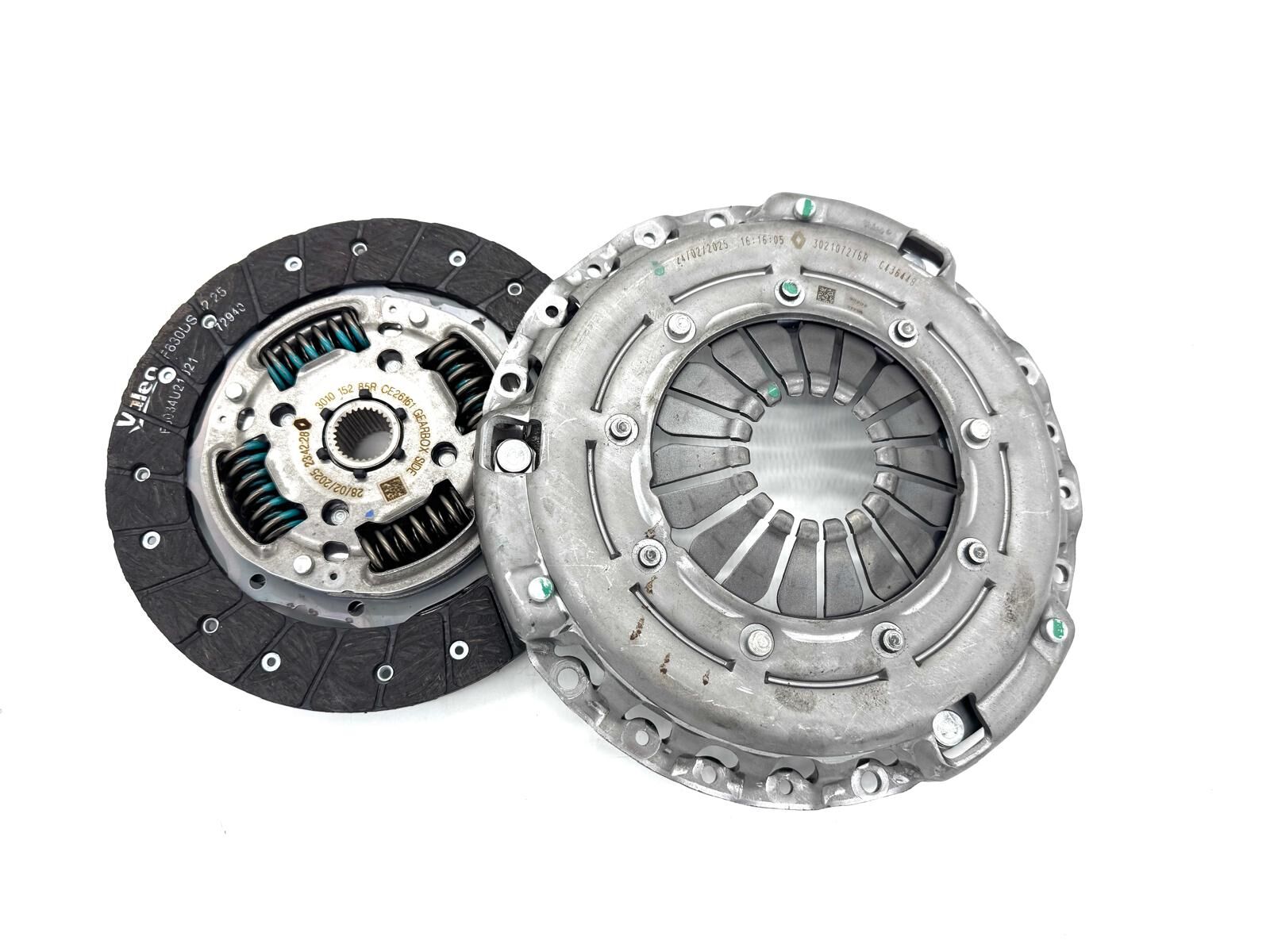 Renault Clio 5 1.0 Tce Debriyaj Seti 302052839R 302052859R