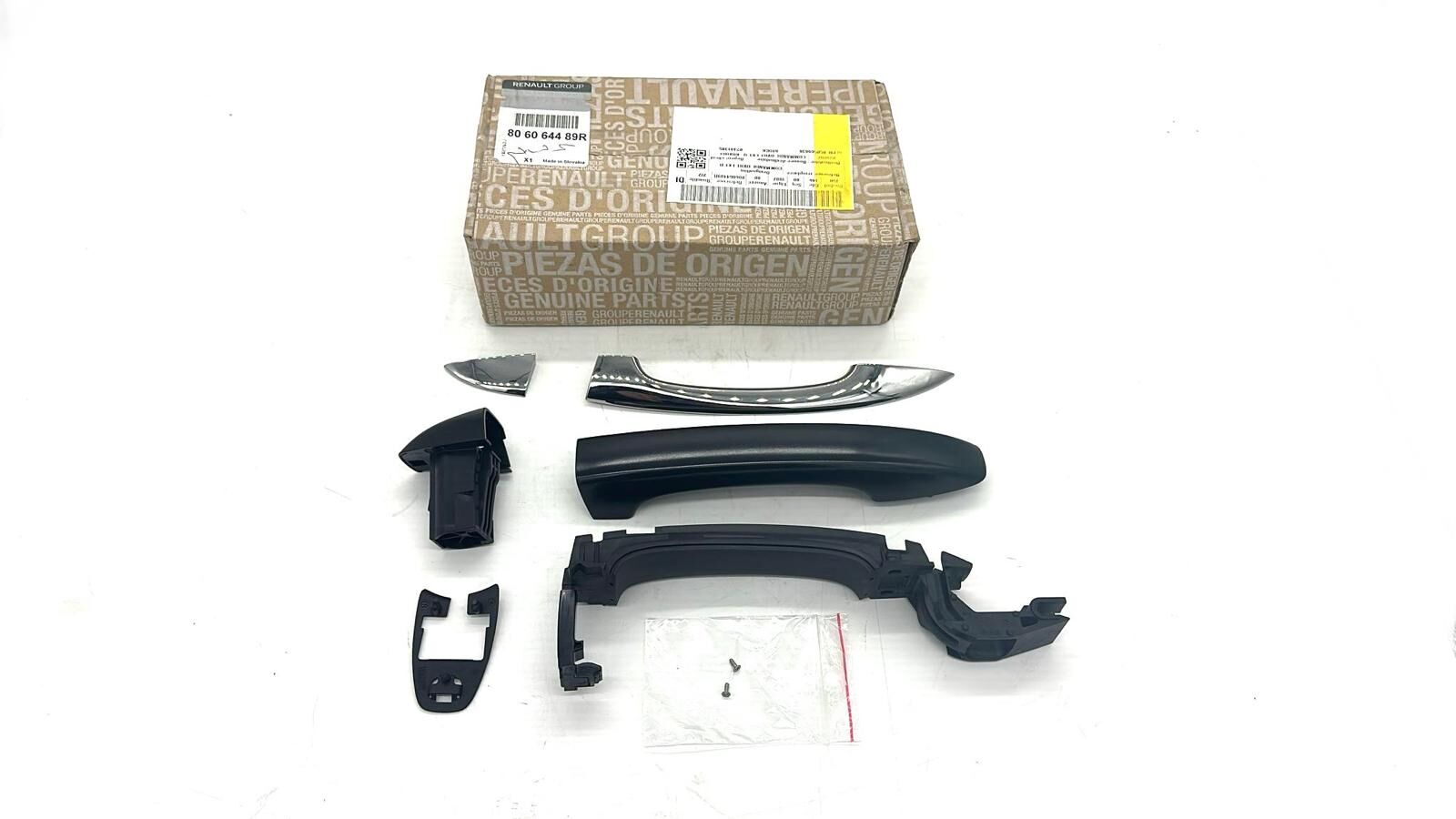 Renault Megane 4 Sağ Ön Kapı Kolu Nikelajlı 806064489R