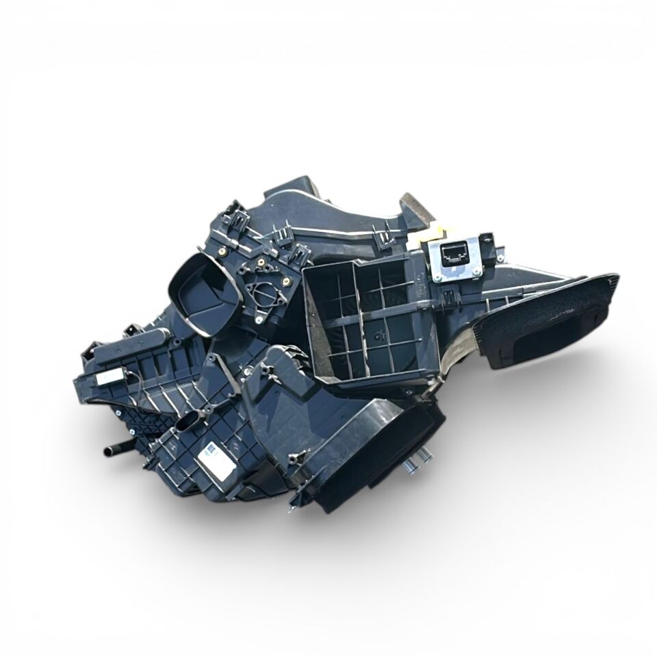 Renault Koleos I 2.0 Dci Kalorifer Kazanı 27200JY17A 272106882R