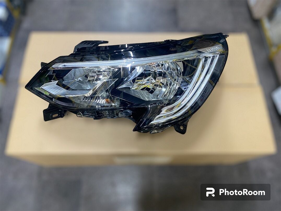 Renault Taliant Sol Far Orjinal 260604439R