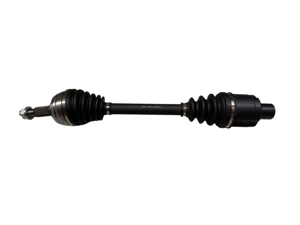 Dacia Duster 4X4 1.5 Dci Sağ Aks 391001162R 391009882R